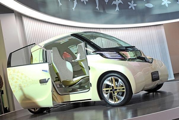 Eine der spektakulären Weltpremieren Toyotas: der FT-EV II. Foto: UP/auto-reporter.net